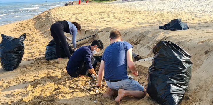 beach-cleaning-2