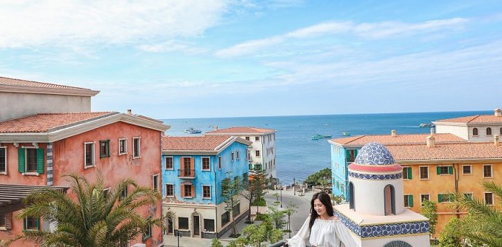 mediterranean-town-2