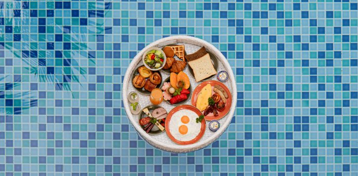 floating-breakfast-cover-2