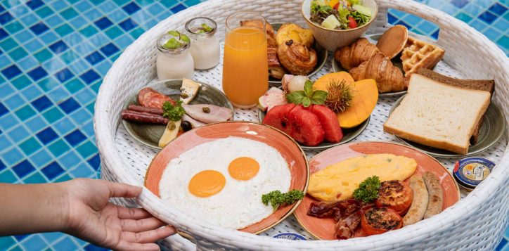 floating-breakfast-tray-2