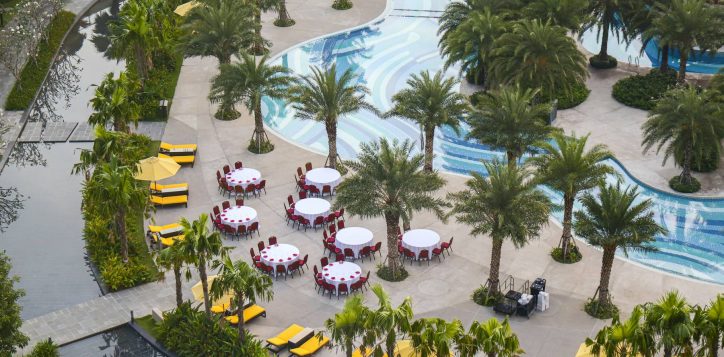 pool-area-banquet-2