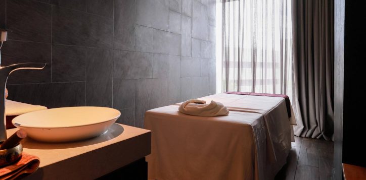 pullman-spa-treatment-room-2